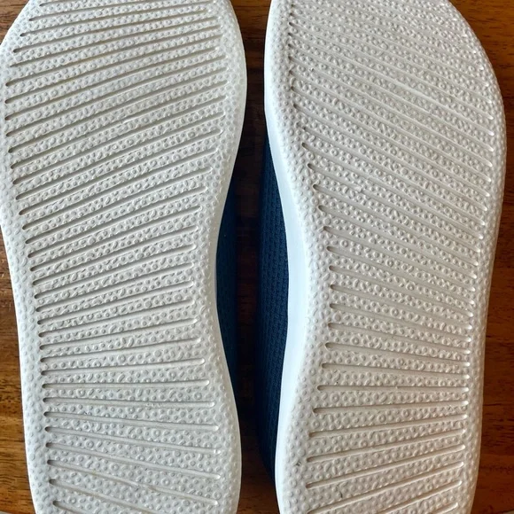 Allbirds Women's Blue Slip-On Flats - Picture 5 of 5
